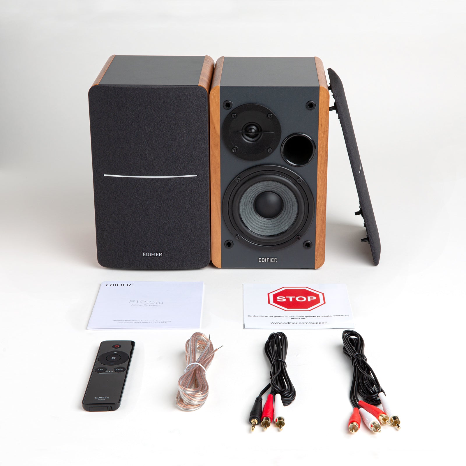 Edifier R1280Ts Powered Bookshelf Speakers